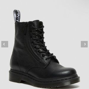 1460 Pascal Women’s Leather Zipper Lace Up Boot